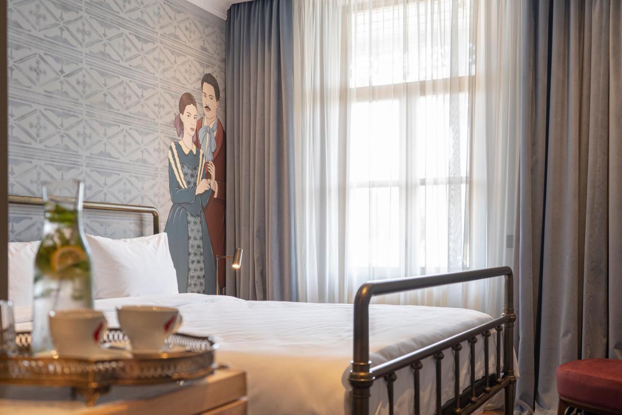 The Blue Fox Hotel تبليسي المظهر الخارجي الصورة