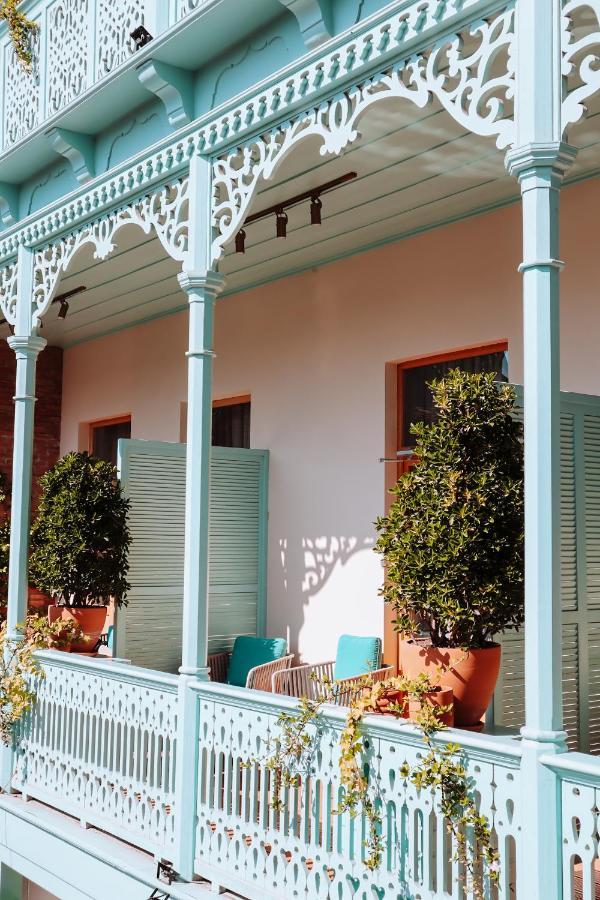 The Blue Fox Hotel تبليسي المظهر الخارجي الصورة