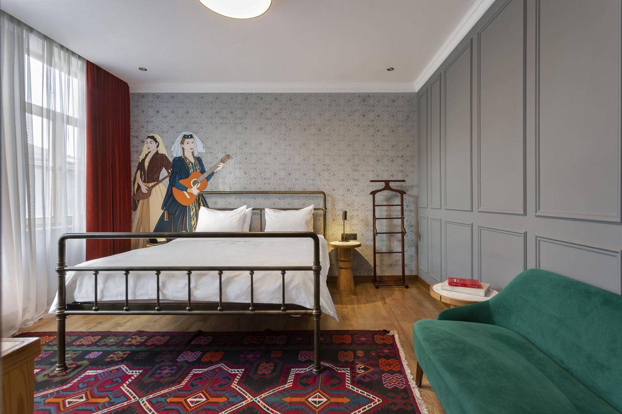 The Blue Fox Hotel تبليسي المظهر الخارجي الصورة