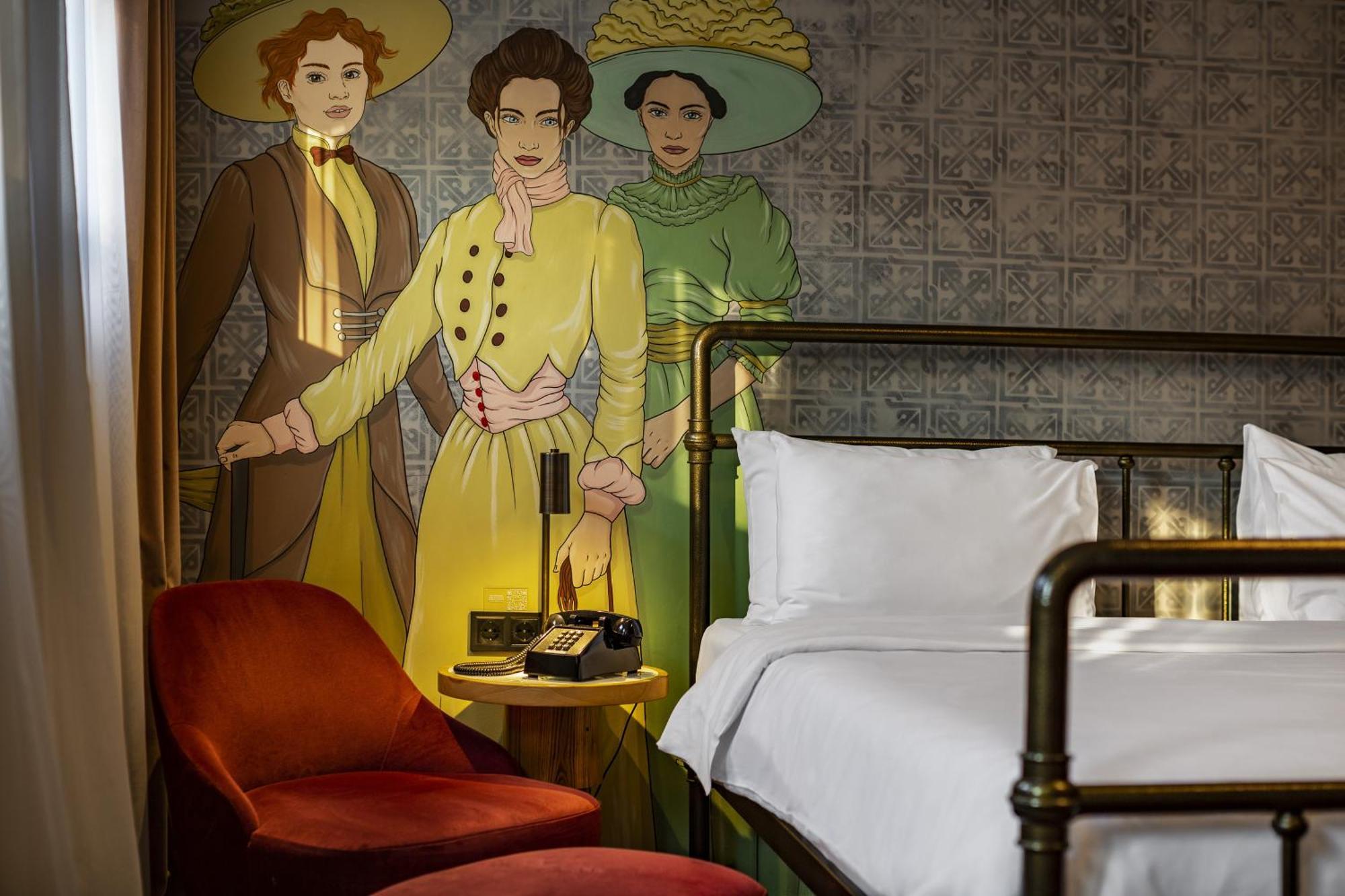The Blue Fox Hotel تبليسي المظهر الخارجي الصورة